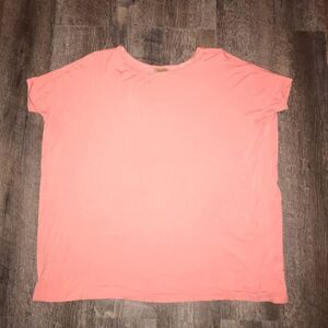 Piko Women’s Shirt- Small 